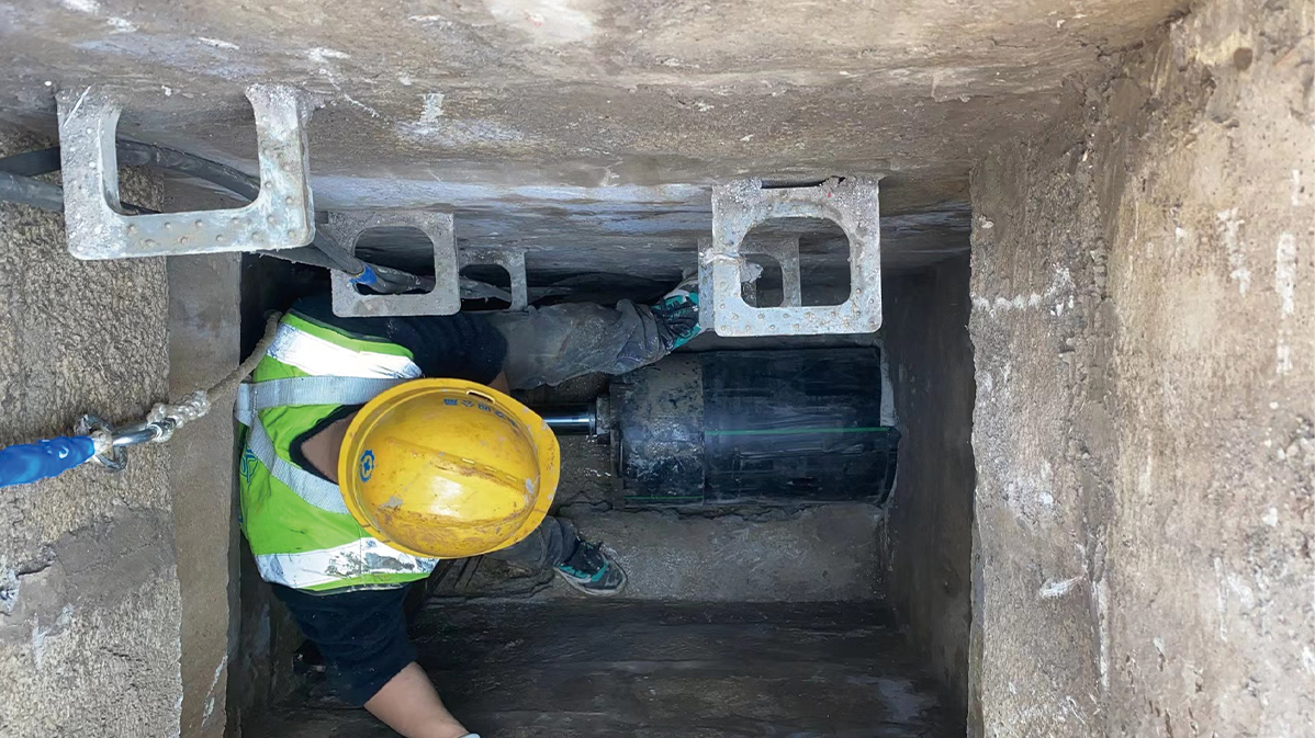 东西湖HDPE短管内衬法